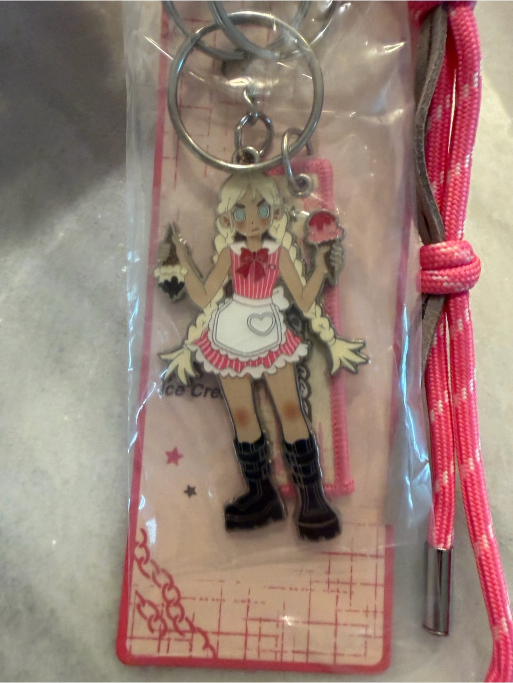 Peach Riot Keychain Pendant “Ice Cream Parlor” by Pop Mart - Picture 2 of 7